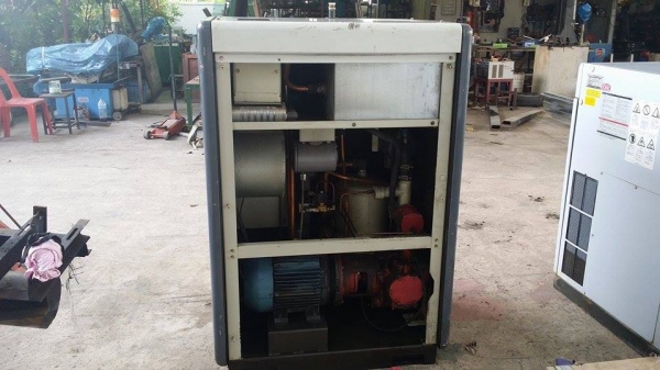 ปั๊มลมสกรู เก่าญี่ปุ่น MITSUI SEIKI ขนาด 10 แรง สภาพสวย พร้อมใช้งาน ปั๊มลมสกรู เก่าญี่ปุ่น MITSUI SEIKI ขนาด 10 แรง สภาพสวย พร้อมใช้งาน