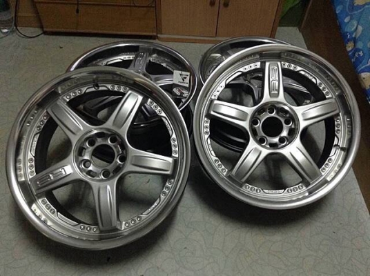 แม็ก Volh RS มือ1 ขอบ 17 นิ้ว 5 รู 100 ครบชุด 4วงลดราคาด่วน แม็ก Volh RS มือ1 ขอบ 17 นิ้ว 5 รู 100 ครบชุด 4วงลดราคาด่วน