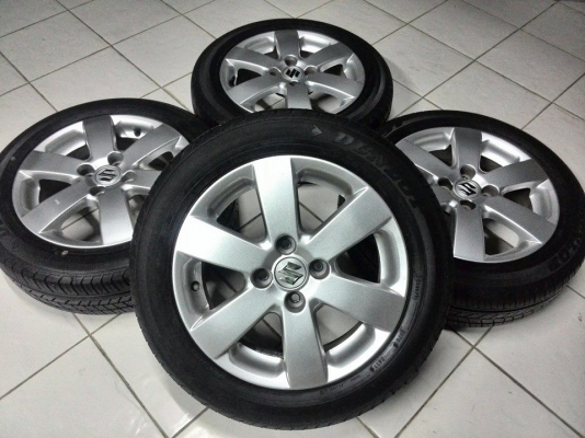 ล้อ SUZUKI SWIFT พร้อมยาง ชุดละ 4,900 บาท