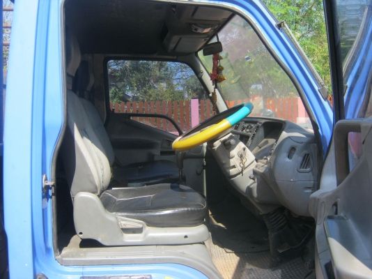 รถ6ล้อ มิตซูบิชิ แคนเตอร์ 120 แรง