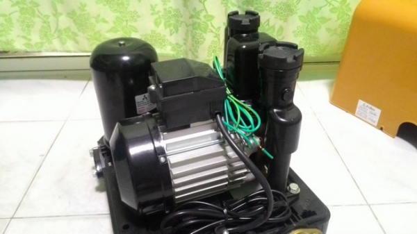 ปั๊มน้ำอัตโนมัติแบบแรงดันคงที่ยี่ห้อ มิตซูบิชิ ขนาด 300 วัตต์ พร้อมเอาไปใช้งานครับ