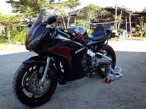 ขาย CBR400 ปี92 แฟริ่ง CBR1000'09 ทะเบียนแท้ ภาษีไม่ขาดต่อ เครื่องดีสวย
