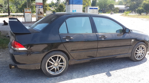 ขายรถ missu newlancer 1.6 ขายรถ missu newlancer 1.6