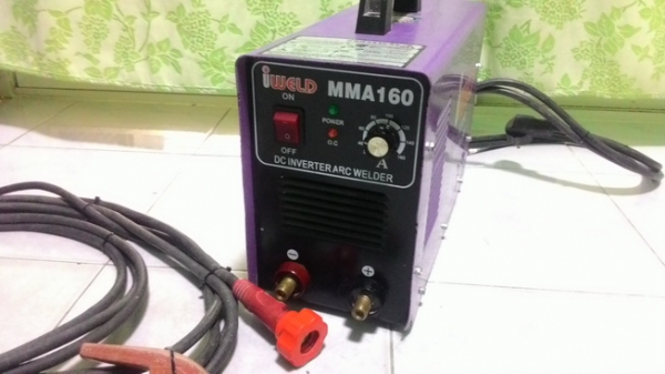 ตู้เชื่อมระบบอินเวอร์เตอร์ iweld ขนาด 160 วัตต์ สภาพดีพร้อมใช้ครับ