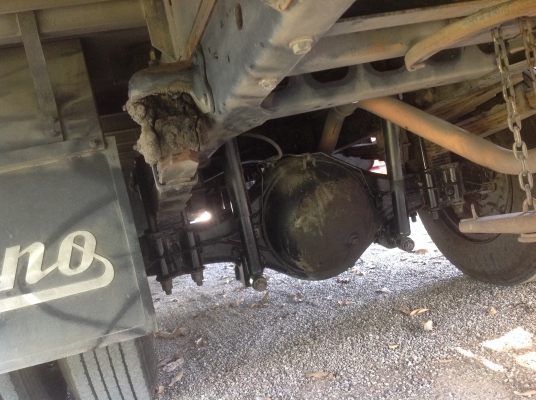 ขาย 6 ล้อ HINO ปี 48 เครื่อง WO4D โทโบว์อินเตอร์. ยาว 5 เมตร  สภาพสวยพร้อมใช้