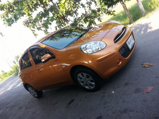 NISSAN MARCH สวยๆโทรได้24ชม.สีเดิมบางทั้งคัน ปี2012 แท้ครับ