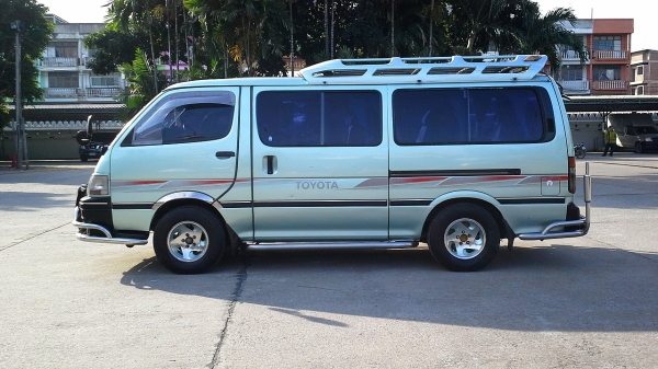 TOYOTA HIACE 2.5 ปี96 งามๆ พ.พาวเวอร์