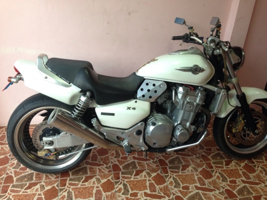 ขายด่วนถูกHONDA X4 1300cc อินวอยสพมแท้ๆ
