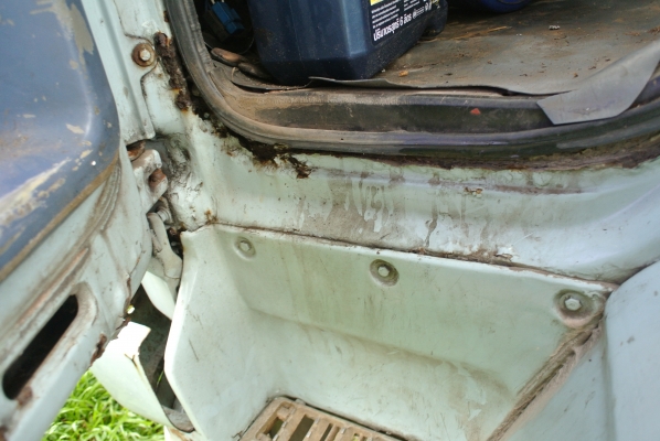 ISUZU  คัซซีเจ