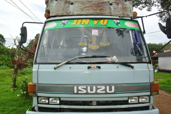 ISUZU  คัซซีเจ