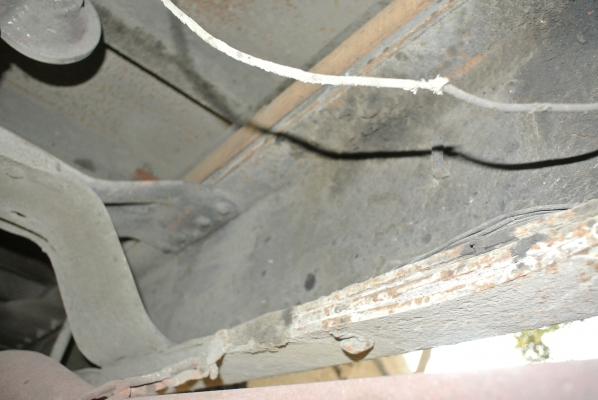 ISUZU  คัซซีเจ