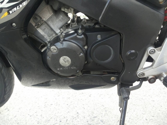 CBR 150R กุญแจใหญ่ ไมค์เหลือง ปี 51 ราคา 28000 บาท สนใจโทร 089-8859869 เดช