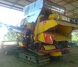 ขายด่วน รถเกี่ยวข้าวเกษตรพัฒนา รุ่นปลดหนี้ ปี 52 เครื่องยนต์ 195 HP 6HE1 อุ้ม 2.5 ตัน ปั๊ม DAIKIN เบอร์ 22 ช่วงล่าง 10HT ตัวเดินใหญ่ รถสภาพดีสุดๆครับพร้อมทำงานได้เลย ราคาต่อรองได้ครับ