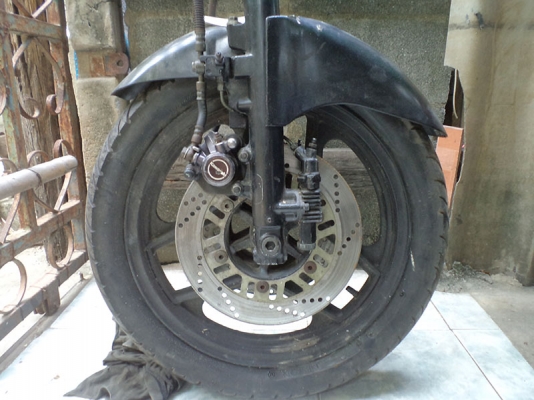 ขายโช๊ค Kawasaki GPZ400R  ปรับราคาเหลือ 1,000 บาท ของอยู่รังสิต