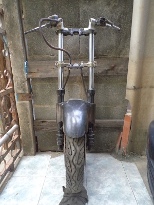ขายโช๊ค Kawasaki GPZ400R  ปรับราคาเหลือ 1,000 บาท ของอยู่รังสิต