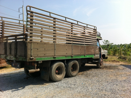 สิบล้อหน้ายาว คันที่2 เครื่อง6bb1 145 แรงม้า