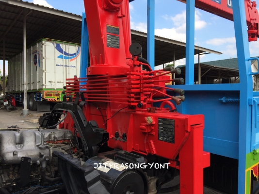 ขาย ISUZU DECA FTR EURO2 200 แรง ปี 2548 เฮี๊ยบ UNIC 3.7 ตัน 5 ปลอก