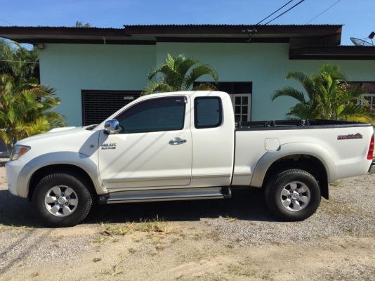 ขายรถ Toyota vigo cab 3.0 ตัว prerunner รุ่น Exclusive ตัว Top สีขาว ปี07 ขายรถ Toyota vigo cab 3.0 ตัว prerunner รุ่น Exclusive ตัว Top สีขาว ปี07