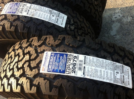 ขายยางใหม่ BF Goodrich All-terrain 265 75 r16 ปี2014