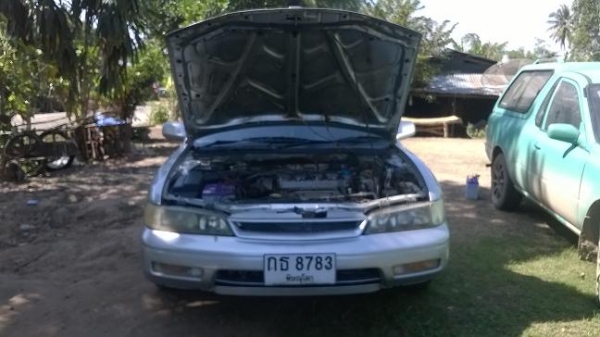 ฮอนด้าแอคคอดไฟท้ายก้อนเดียว ปี95 แก๊สหัวฉีด