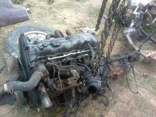 ขายเครื่องtoyota 1Lสภาพสวยๆ พร้อมเกียร์ พร้อมใช้ พร้อมเลข ทะเบียนเต็มคร้าบ 23000-