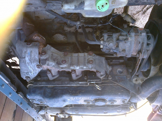 รถบรรทุก 6 ล้อ Isuzu 115 ยางแท้ 6 เส้น 330000 ต่อรองได้ สภาพดี