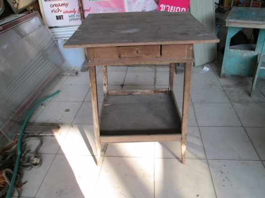 เก่าโบราณครับ     งานฝีมือช่างจีน    ขายครับ   ถูกๆๆ