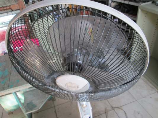 งานบริษัท มี 7 ตัว  เหมามา   ส่วนใหญ่ HATARI   .ใช้ได้ทุกตัว