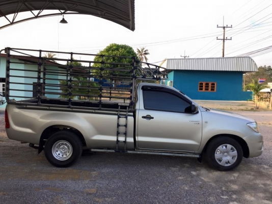 ขาย Toyota vigo เครื่อง 2.5 ปี 2010 ตอนเดียว สีบรอนเงิน ขาย Toyota vigo เครื่อง 2.5 ปี 2010 ตอนเดียว สีบรอนเงิน