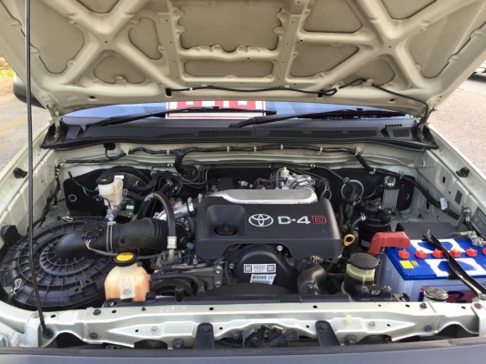 ขาย Toyota vigo เครื่อง 2.5 ปี 2010 ตอนเดียว สีบรอนเงิน ขาย Toyota vigo เครื่อง 2.5 ปี 2010 ตอนเดียว สีบรอนเงิน