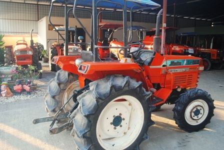 ขายรถไถ Kubota L1-24 (4WD) รถ2เพลา พร้อมใช้งานครับ ขายรถไถ Kubota L1-24 (4WD) รถ2เพลา พร้อมใช้งานครับ