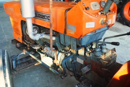 ขายรถไถ Kubota L2200 พร้อมเครื่องตัดหญ้า เครื่องดี พร้อมใช้งานครับ ขายรถไถ Kubota L2200 พร้อมเครื่องตัดหญ้า เครื่องดี พร้อมใช้งานครับ