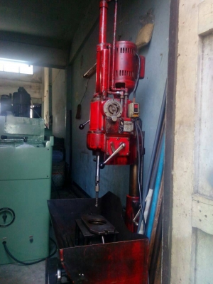 ขายเครื่องคว้านกับเครื่องขัดเสื้อสูบมอเตอร์ไซค์ตัวละ75000