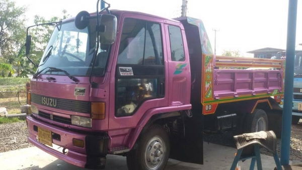 ขายรถล้อ 6 ล้อ ดั้ม 175 ล้อ16" ราคาถูกคุยกัน ติดต่อคุณประดับ 081-8063297