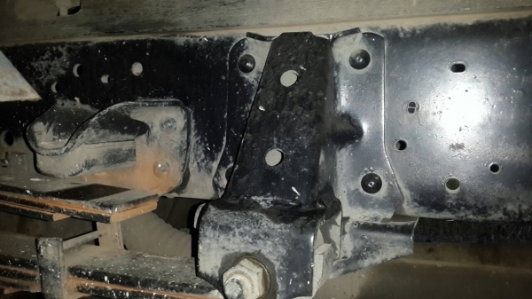 หกล้อ อีซูซุ NPR120ฝาขาว ยาว5เมตร รถห้างแท้สภาพดีพร้อมใช้งาน ทะเบียนพร้อมโอน