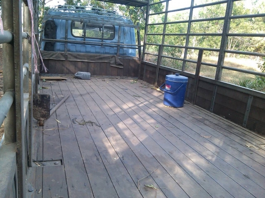 หกล้อ อีซูซุ NPR120ฝาขาว ยาว5เมตร รถห้างแท้สภาพดีพร้อมใช้งาน ทะเบียนพร้อมโอน