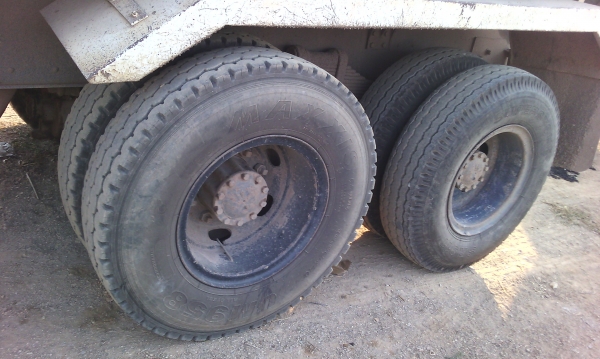 ขายรถสิบล้อดั้มแม่ลูกเครือง270แรงม้าปี40รถออกห้างมือเดียว