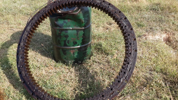 ขายเหมาอะไหล่รถแบ็คโฮSUMITOMO 200 2800F2 ราคาเบาๆโทร0843923995