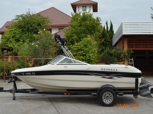Reinell 185 w/Volvo Penta 4.3L BowRider (18.5 Foot)