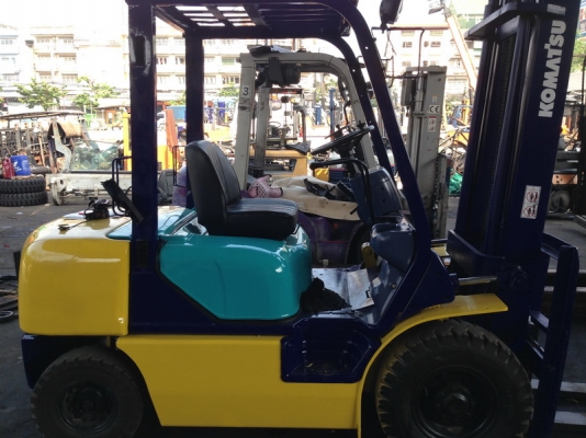 *****ราคาพิเศษสุดๆ****** รถยกโคมัสสึรุ่น 12 น้ำหนักยก 2.5 ตัน เสาสูง 4 เมตร เครื่องดีเซล เกียร์ออโต้ *****185,000 ******* *****ราคาพิเศษสุดๆ****** รถยกโคมัสสึรุ่น 12 น้ำหนักยก 2.5 ตัน เสาสูง 4 เมตร เครื่องดีเซล เกียร์ออโต้ *****185,000 *******