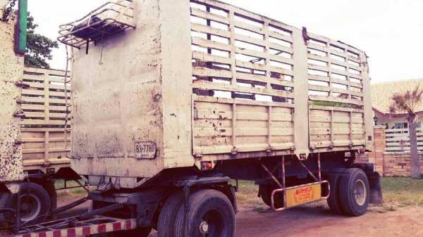 ***ขายแล้วครับขอบคุณ Truck2hand ขายลูกพ่วง2คานดั้มเหล็กคอกเกษตร "ป.รุ่งเรืองคอนกรีต" ปี06 ยาว6.40ม. ช่วงล่างแน่น คัสซีดีไม่ปะไม่ดาม กระบะดั้มเกษตรสภาพดี พื้นดี ข้างดี คอกพอได้ ดั้มดีไม่ยุบ ยางดี8เส้น รถใช้งานวิ่งงานอยู่ปกติ ใช้งานดี แข็งแรง ทรงด ***ขายแล้วครับขอบคุณ Truck2hand ขายลูกพ่วง2คานดั้มเหล็กคอกเกษตร "ป.รุ่งเรืองคอนกรีต" ปี06 ยาว6.40ม. ช่วงล่างแน่น คัสซีดีไม่ปะไม่ดาม กระบะดั้มเกษตรสภาพดี พื้นดี ข้างดี คอกพอได้ ดั้มดีไม่ยุบ ยางดี8เส้น รถใช้งานวิ่งงานอยู่ปกติ ใช้งานดี แข็งแรง ทรงด