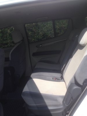 13 Chevrlet Trailblazer 2.8 LT desel ขับ4 เกียรออโต้ ABS Airbag พวงมาลัยมัลติฟังชั่น ราคา735,000 โทร090-5676600 ดูรถ แถวลาดพร้าว รามอินทรา