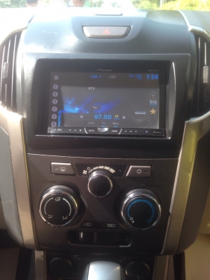 13 Chevrlet Trailblazer 2.8 LT desel ขับ4 เกียรออโต้ ABS Airbag พวงมาลัยมัลติฟังชั่น ราคา735,000 โทร090-5676600 ดูรถ แถวลาดพร้าว รามอินทรา