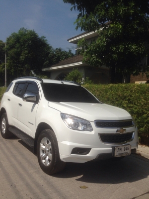 13 Chevrlet Trailblazer 2.8 LT desel ขับ4 เกียรออโต้ ABS Airbag พวงมาลัยมัลติฟังชั่น ราคา735,000 โทร090-5676600 ดูรถ แถวลาดพร้าว รามอินทรา