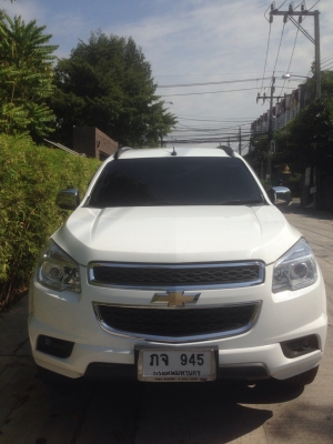 13 Chevrlet Trailblazer 2.8 LT desel ขับ4 เกียรออโต้ ABS Airbag พวงมาลัยมัลติฟังชั่น ราคา735,000 โทร090-5676600 ดูรถ แถวลาดพร้าว รามอินทรา