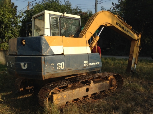 ขายรถแบคโฮ KOMATSU PC-60-5 รถสวย เครื่อง ปั้มแรง ปุ้งกี้มี ราคา450000 เอกสารไม่มี สนใจโทรจองด่วน