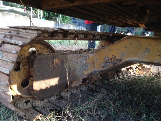 ขายรถแบคโฮ KOMATSU PC-60-5 รถสวย เครื่อง ปั้มแรง ปุ้งกี้มี ราคา450000 เอกสารไม่มี สนใจโทรจองด่วน