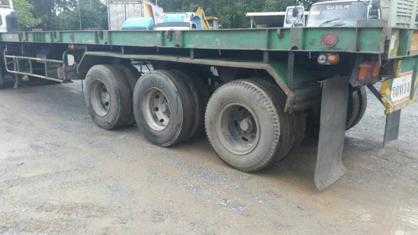 หางพื้นเรียบPANUS.... 3คานยาว12.50ม.ปี 2549สภาพดีพร้อมใช้(ใช้งานอยู่)ช่วงล่างแน่น คัสซีสวย..