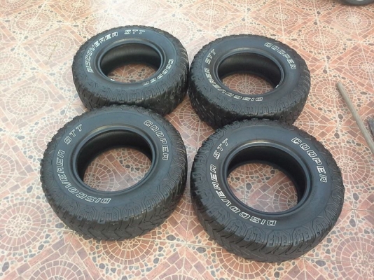 ขายยาง cooper stt 265/75/16 ปี 12