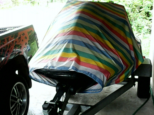 ลดราคาเหลือ 140,000   เรือสี่จังหวะขนาดสามที่นั่ง ประหยัดเชื้อเพลิง